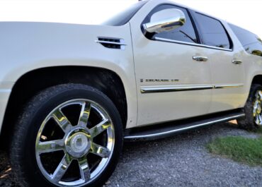 Why GM Discourages Reconditioned Wheels and What That Means for Your Cadillac Repair